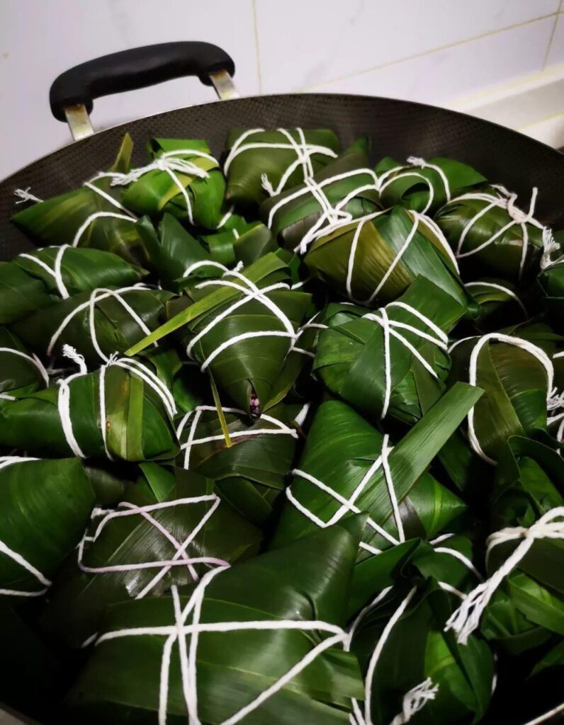 包粽子的叶子叫什么_包粽子的小方法