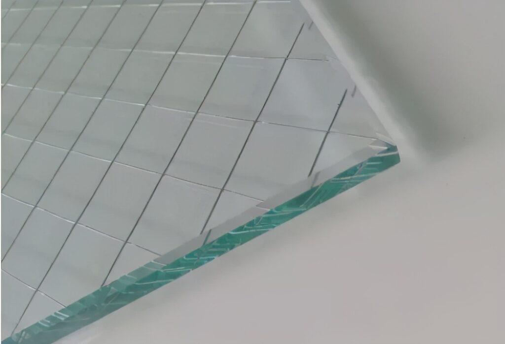 夹丝网防盗玻璃概念_夹丝玻璃的优点