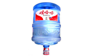 一桶矿泉水有多重_正确饮用桶装水的方法