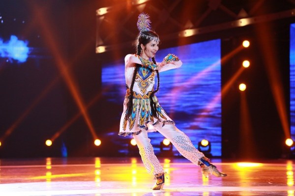 中国好舞蹈第一季冠军是谁_民族舞蹈异军突起新疆舞者夺冠