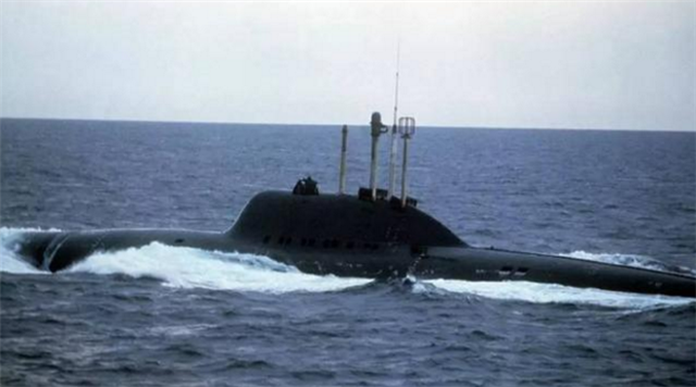 核潜艇的作用是什么_海陆空三体最具有打击能力生存能力的武器