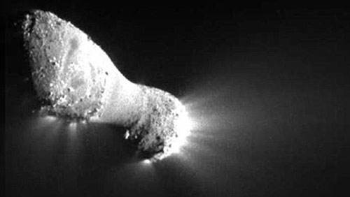 哈雷彗星命名源于什么_哈雷彗星又来自于哪里