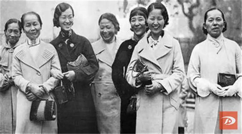 三八妇女节的简单由来_国际劳动妇女节的起源