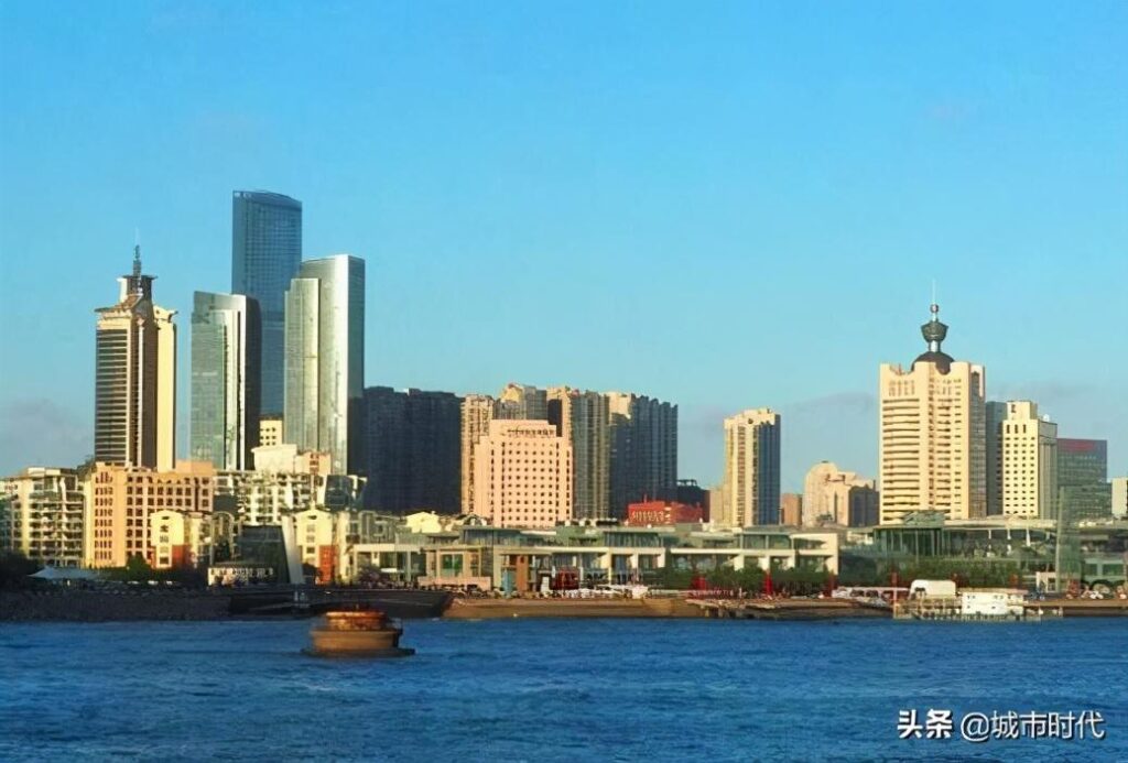 中国第二大城市是哪个_华东第一大城市是什么