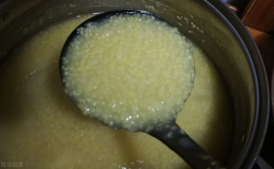 小米粥的做法和功效小米粥的正确熬制方法