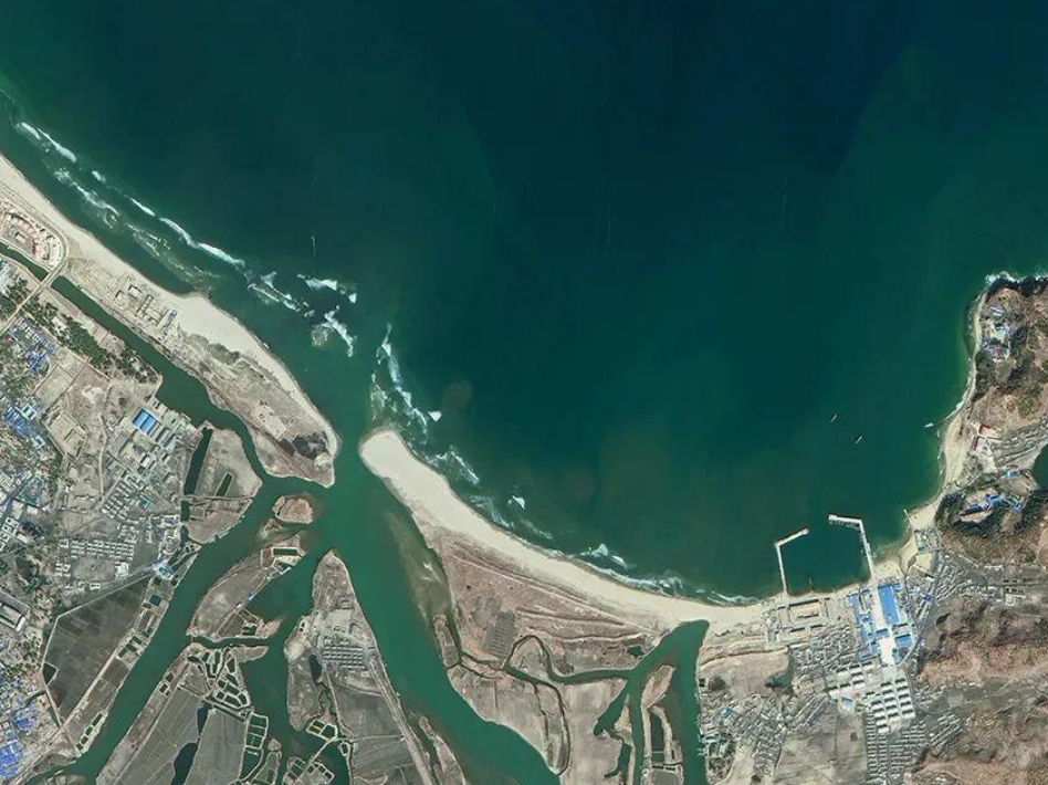 钓鱼岛上有什么资源_为什么我们国家的卫星照片最不清晰