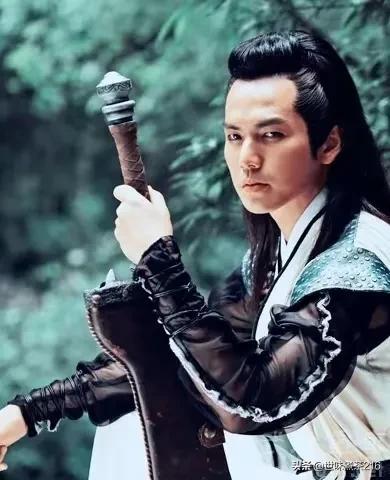 天涯明月刀的小说结局是什么_古装剧的服饰和人物的妆容