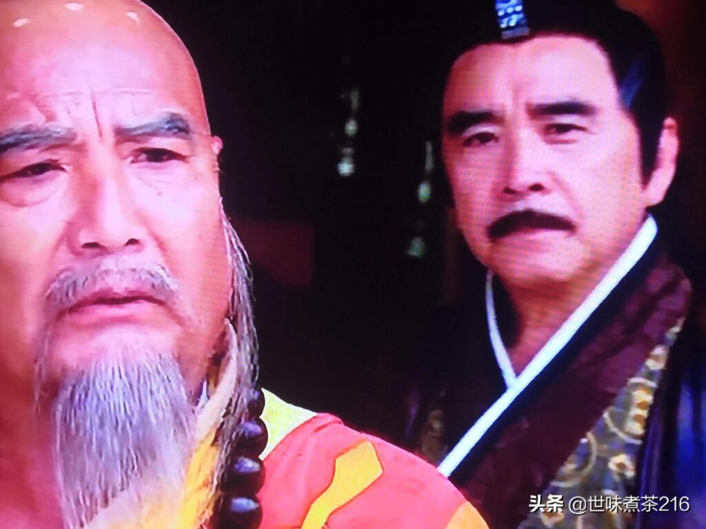 天涯明月刀的小说结局是什么_古装剧的服饰和人物的妆容