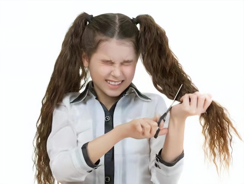 小女孩剪发教程技巧_小女孩如何剪发