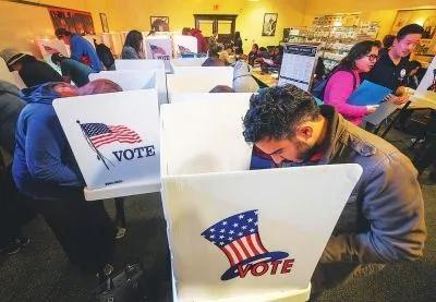 美国选票怎么计算_是纸质选票还是机器选票