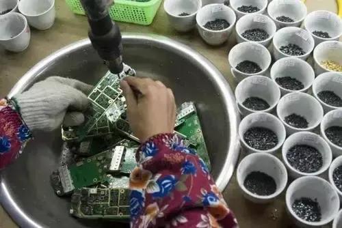 废旧手机提炼黄金方法_回收二手手机怎么赚钱