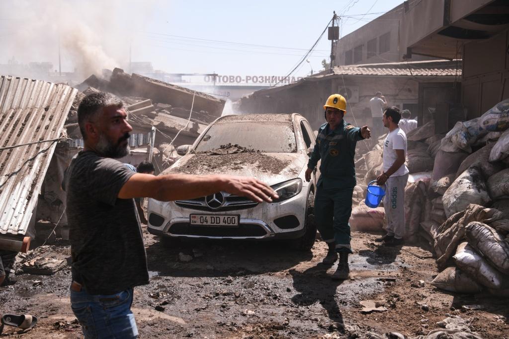 亚美尼亚首都是哪个城市_市场发生严重爆炸经过