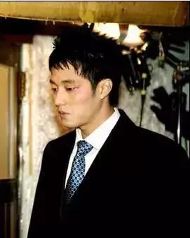 巴厘岛的故事的结局是什么_演职员表