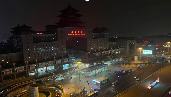 北京西站的电话_夜间公交线路指引