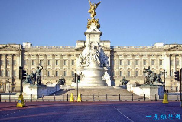 克里姆林宫的地理位置在哪里_世界五大宫排名