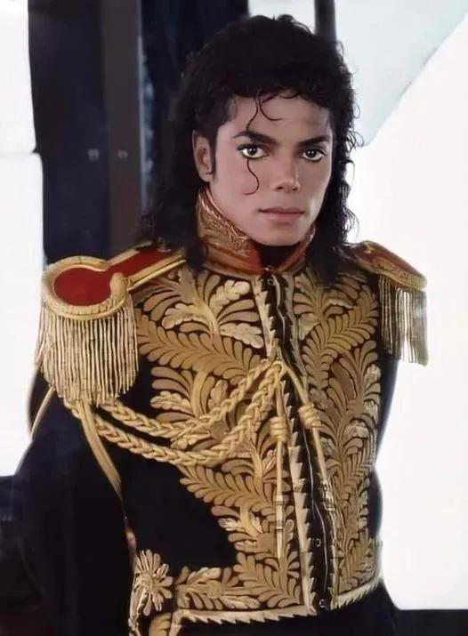 迈克尔杰克逊的军队_迈克尔杰克逊资料