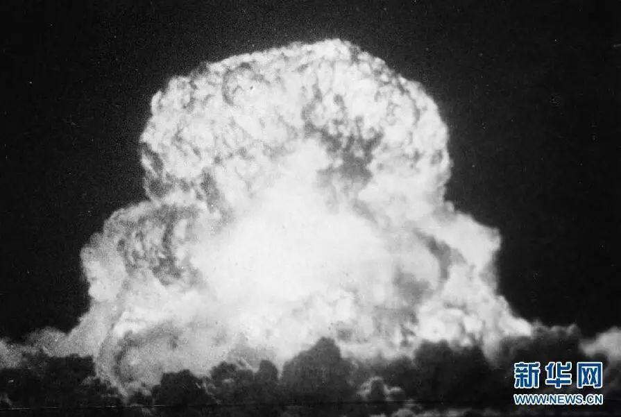 第一颗原子爆炸成功时间_原子弹技术攻关过程