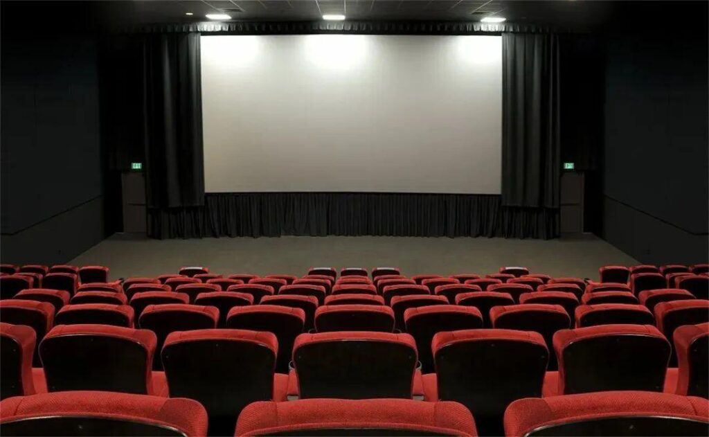 徐家汇附近哪里可以看电影_陆续恢复正常开放的电影院有哪些
