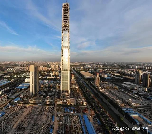 上海最高的楼叫什么_上海中心大厦的总高度