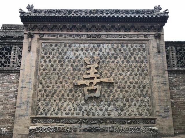 乔家大院在山西的具体位置_山西有哪些大院