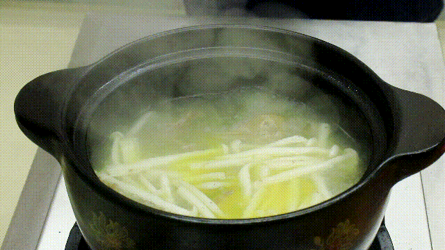 乳鸽汤做法步骤_乳鸽汤的烹饪方法