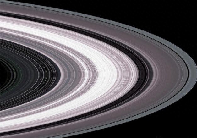 土星环是圆的吗，土星的光环是如何形成的