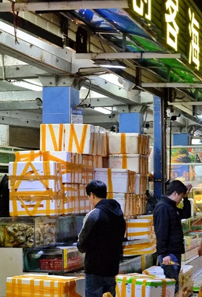 深圳东门的小饰品批发市场在哪里_深圳宝藏批发市场