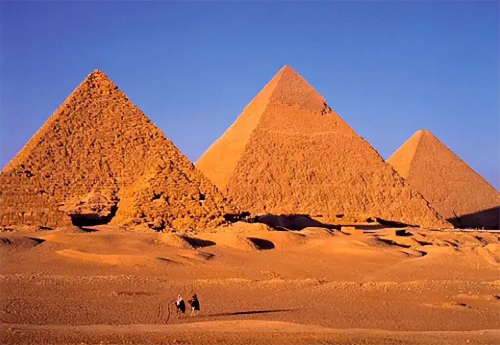 法老为什么要建造金字塔，古埃及人为什么要建造金字塔