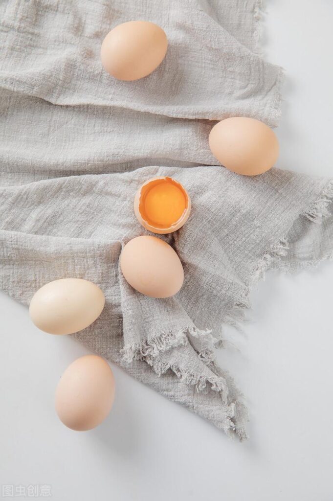 鸡蛋壳的主要成分是什么？制蛋壳粉对动物有什么好处？