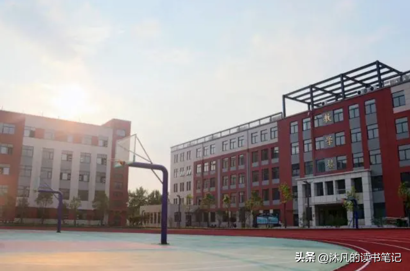 郑州四十七中和一中分校上哪个好？郑州的初中学校排名和特色
