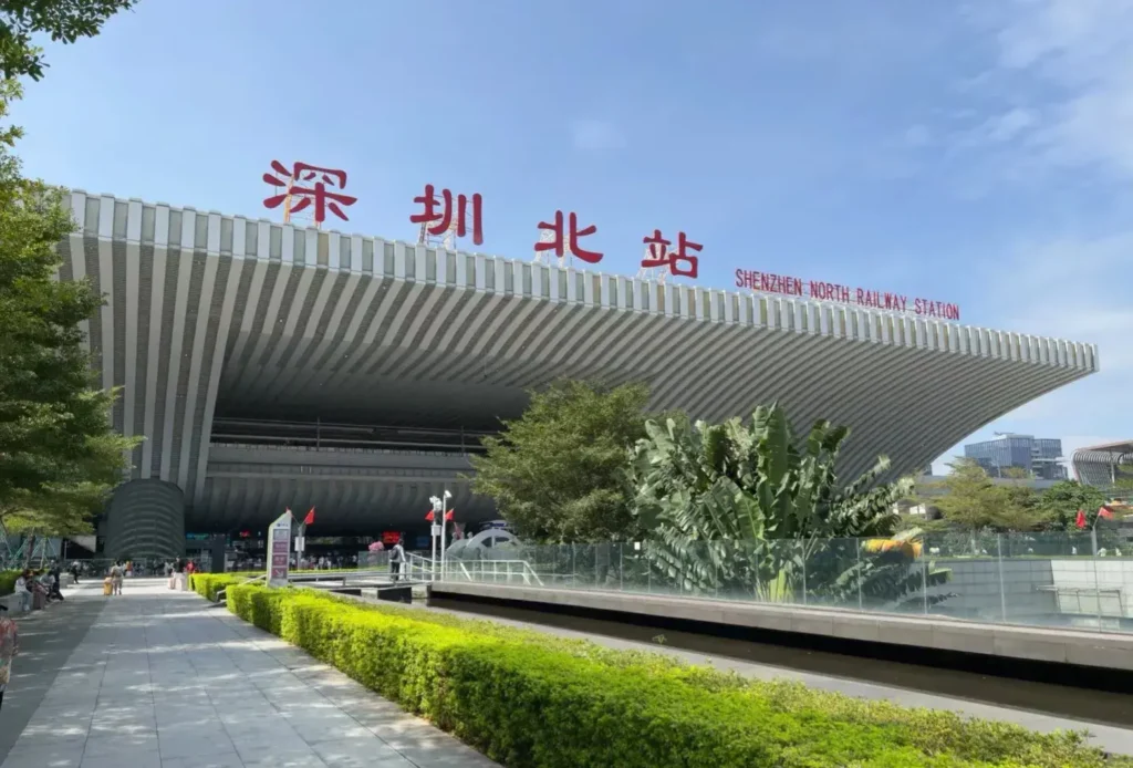 深圳西站在哪里？深圳的各个火车站位于什么区？