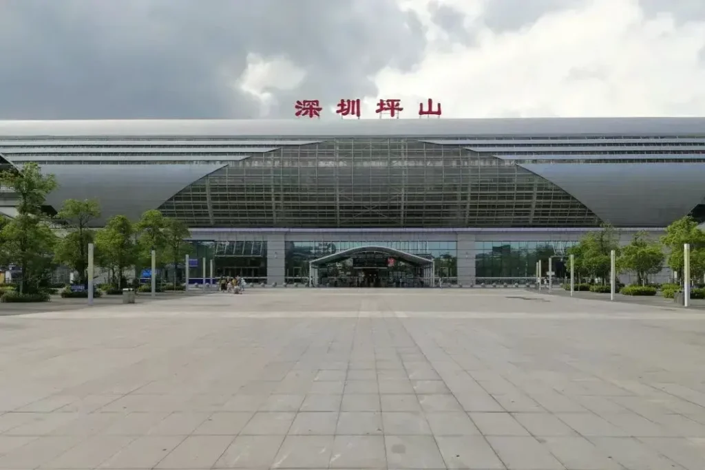 深圳西站在哪里？深圳的各个火车站位于什么区？
