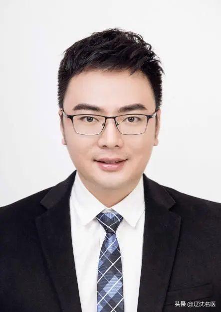 颧骨整形哪个医院好？医疗美容中心专家团队介绍