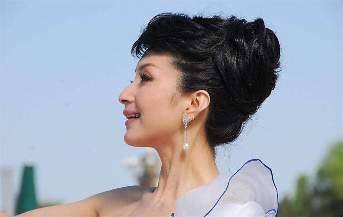 汤灿是怎么死的？汤灿被传已死亡且是被枪毙是真的吗？