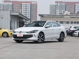 宝来分期付款多少钱？参数配置