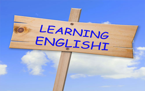 浅谈如何提高小学英语兴趣教学(英语教学中如何培养学生兴趣)